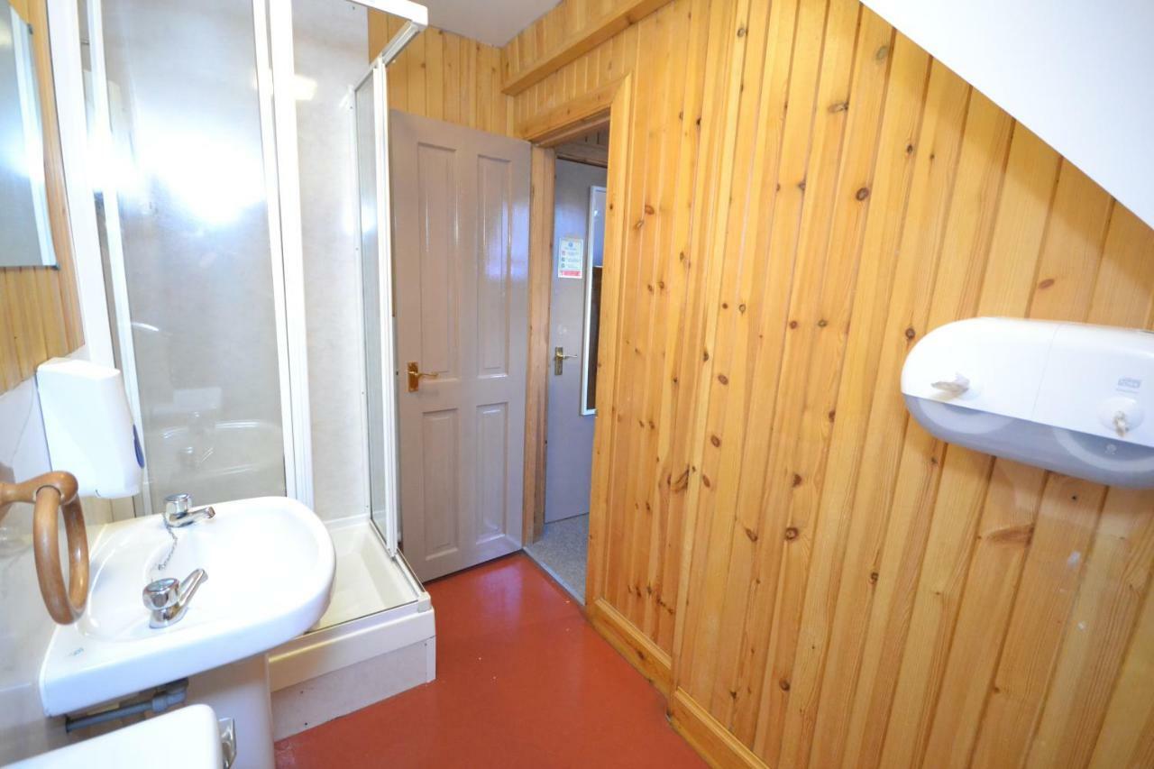 Blackwater Hostel Kinlochleven Exterior foto